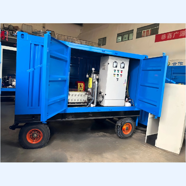 1500bar電驅(qū)工業(yè)管束清洗設(shè)備